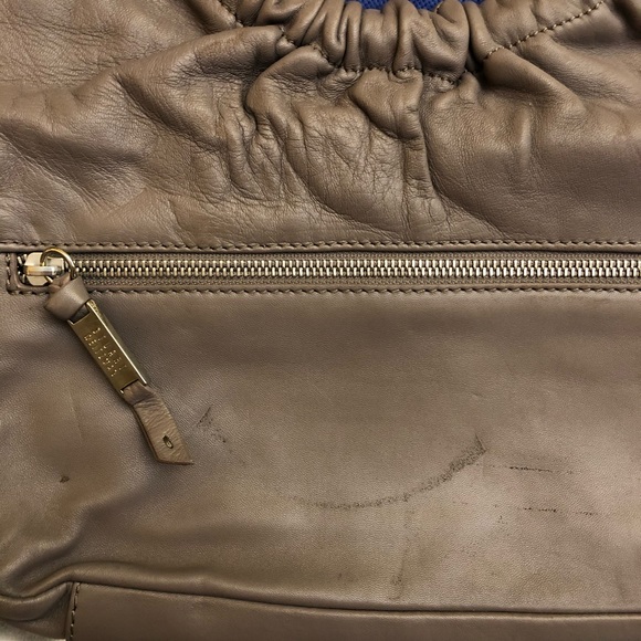 Stuart Weitzman clutch w/ removable handle - Picture 3 of 7